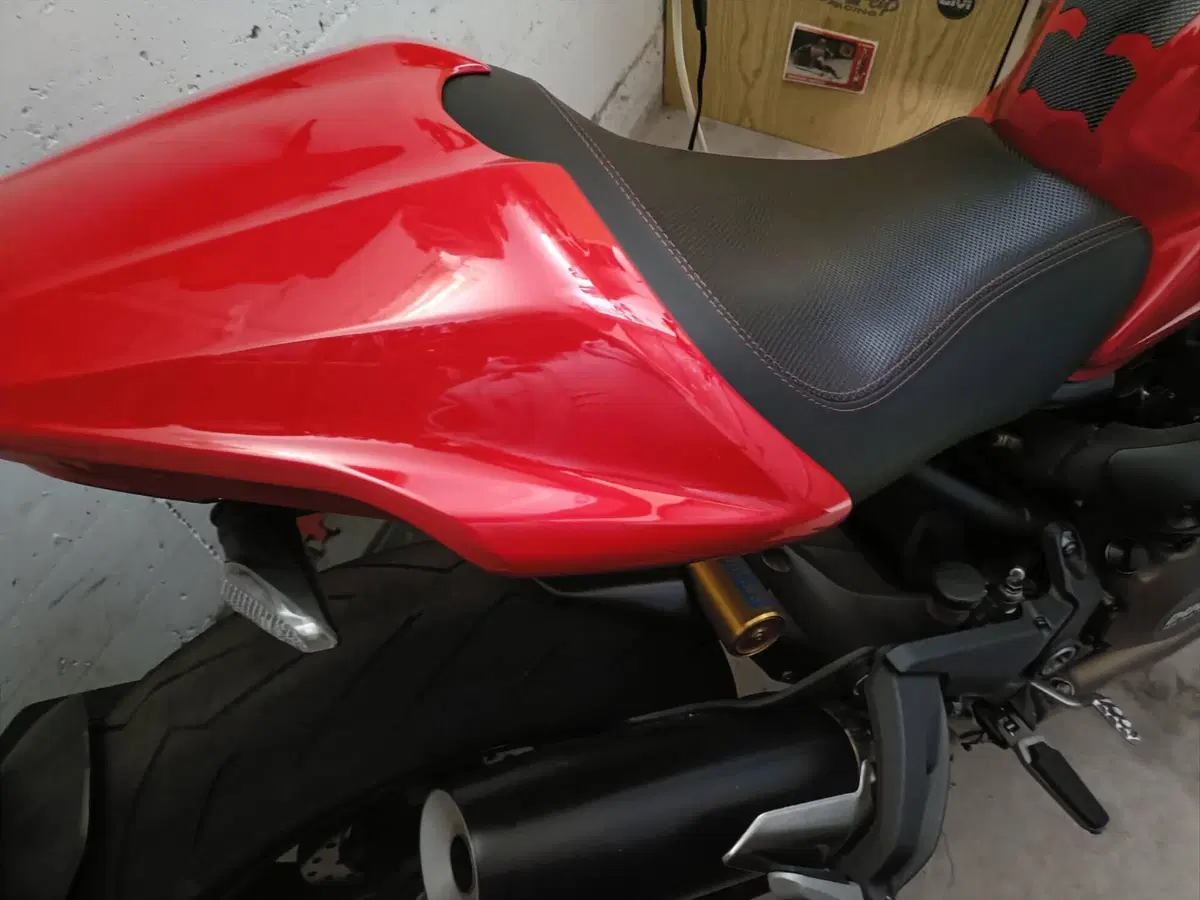 Ducati Monster 1200 S (2014 - 16) (3)