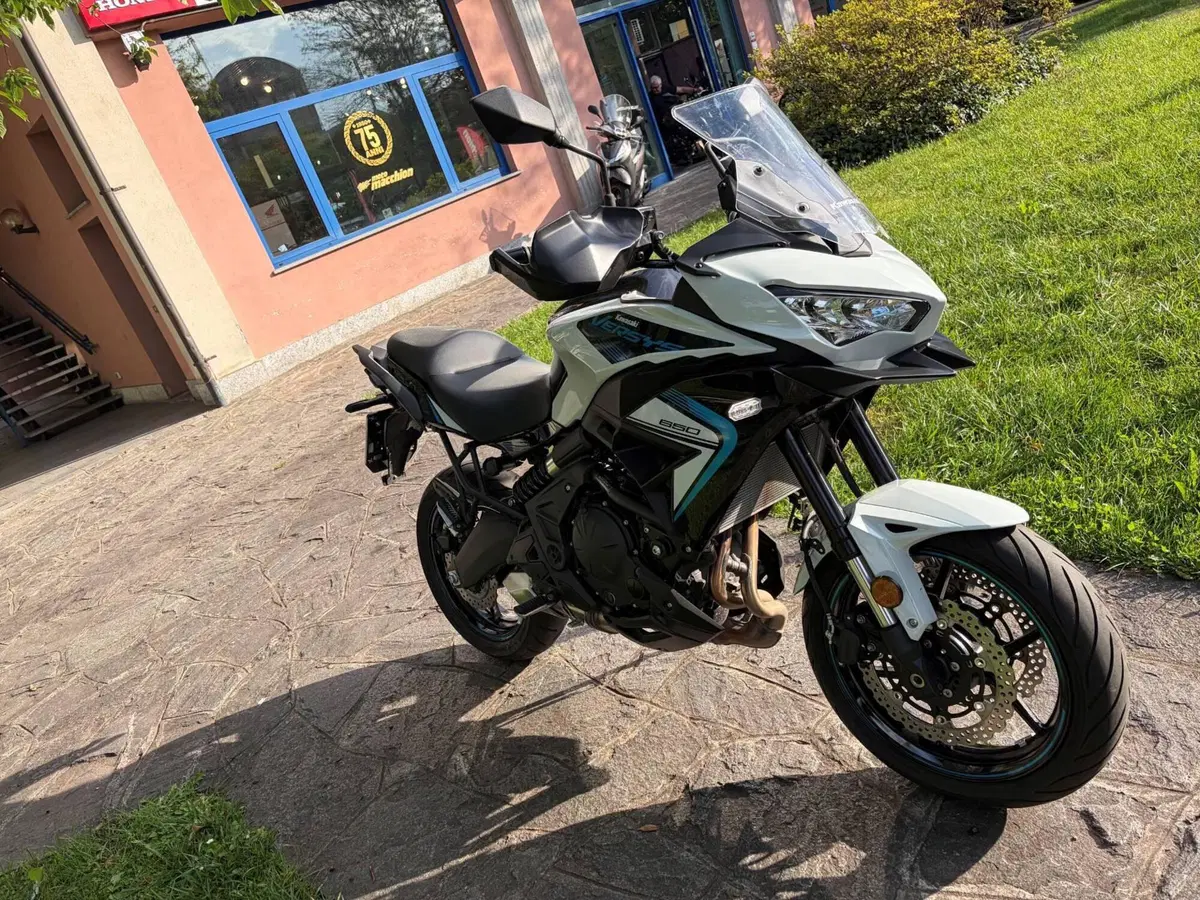 Kawasaki Versys 650 (2025 - 26) (4)