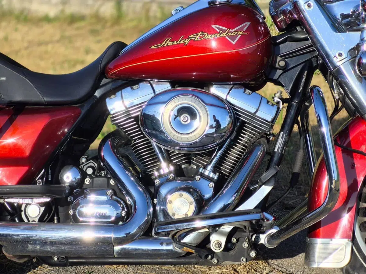 Harley-Davidson 1584 Road King Classic (2007 - 10) - FLHRC (7)