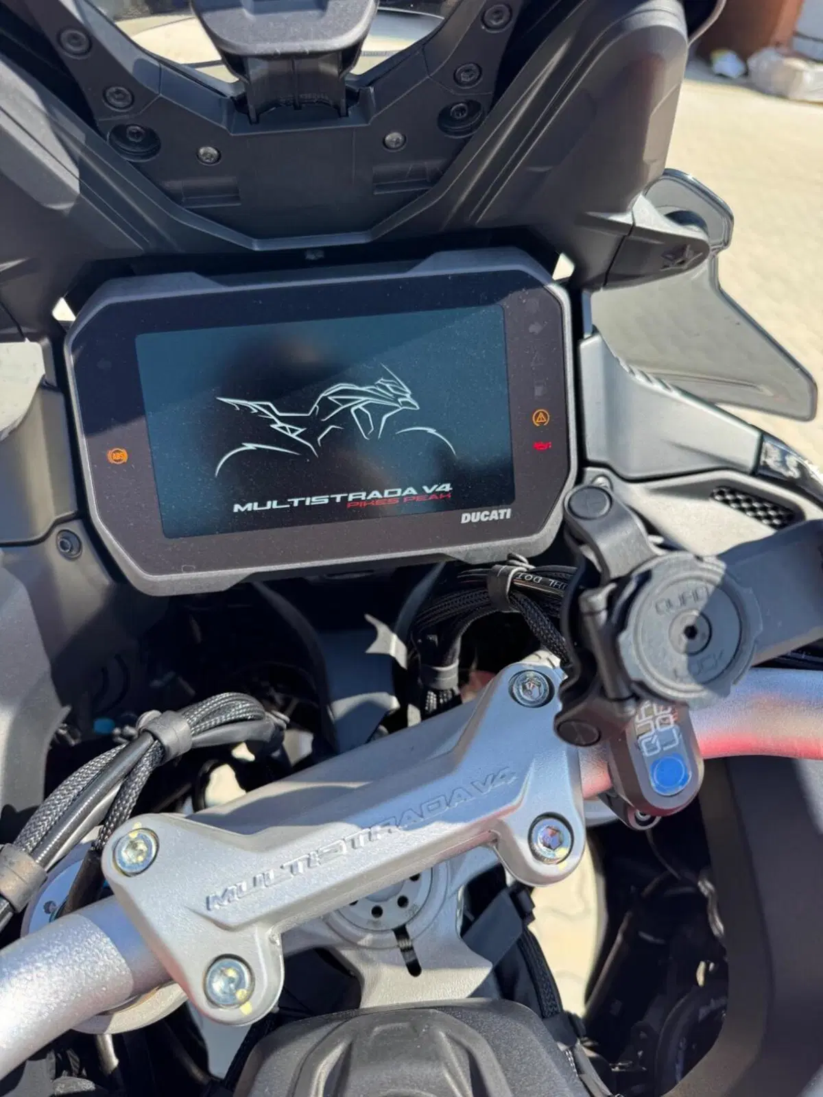 Ducati Multistrada V4 Pikes Peak (2025 - 26) (8)