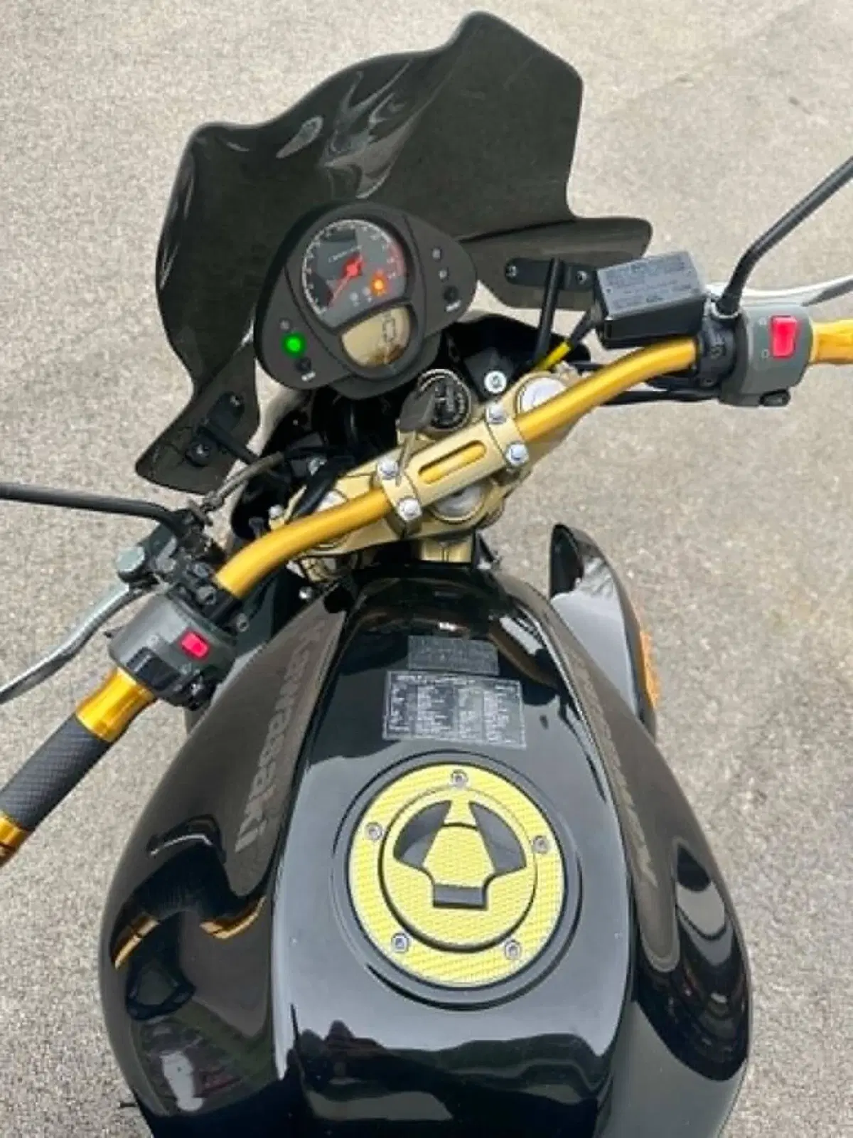 Kawasaki ER-6N (2006 - 09) (8)