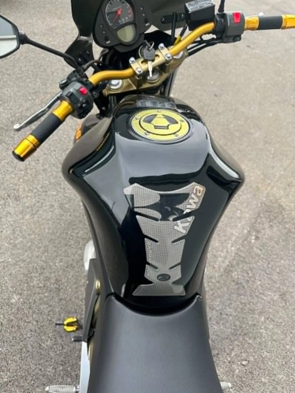 Kawasaki ER-6N (2006 - 09) (12)