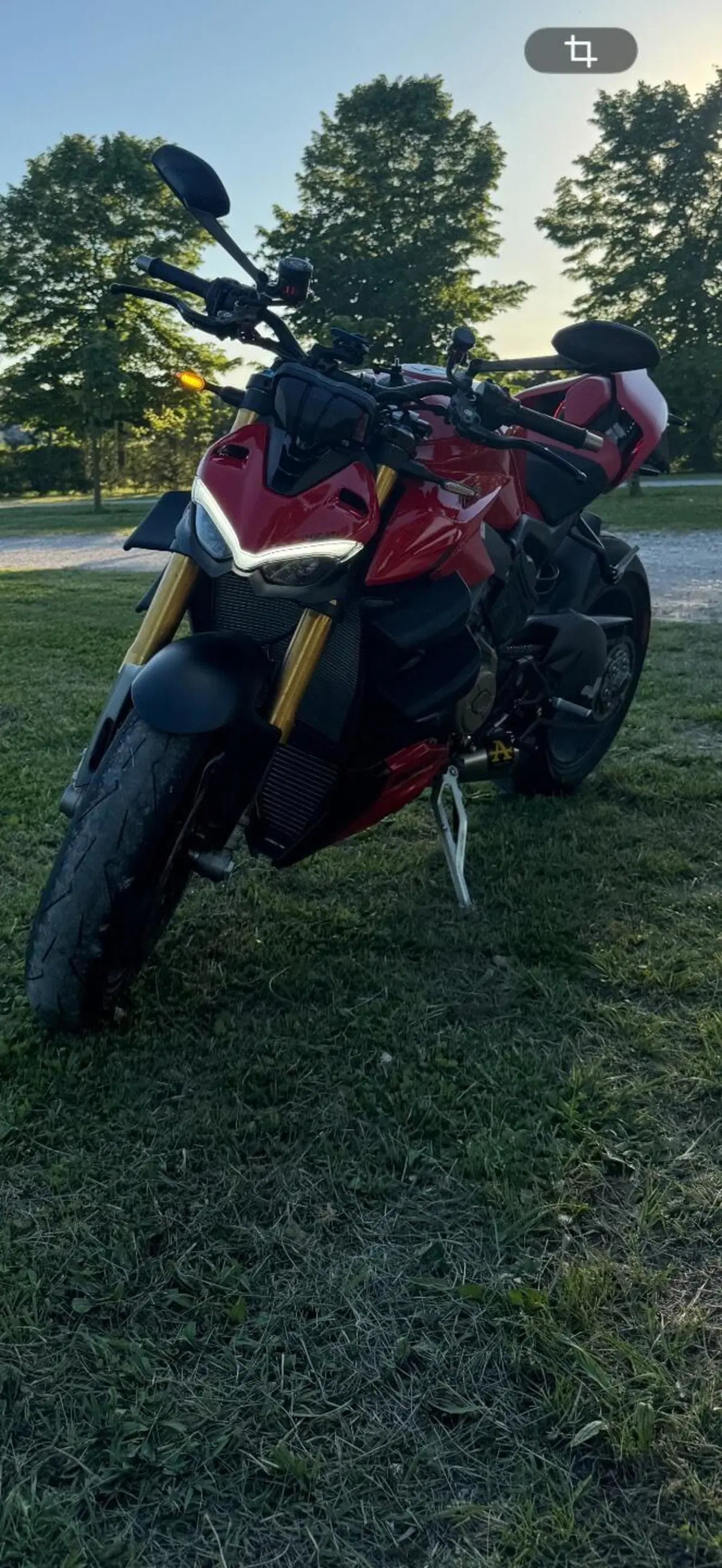 Ducati Streetfighter V4 S (2023 - 24)