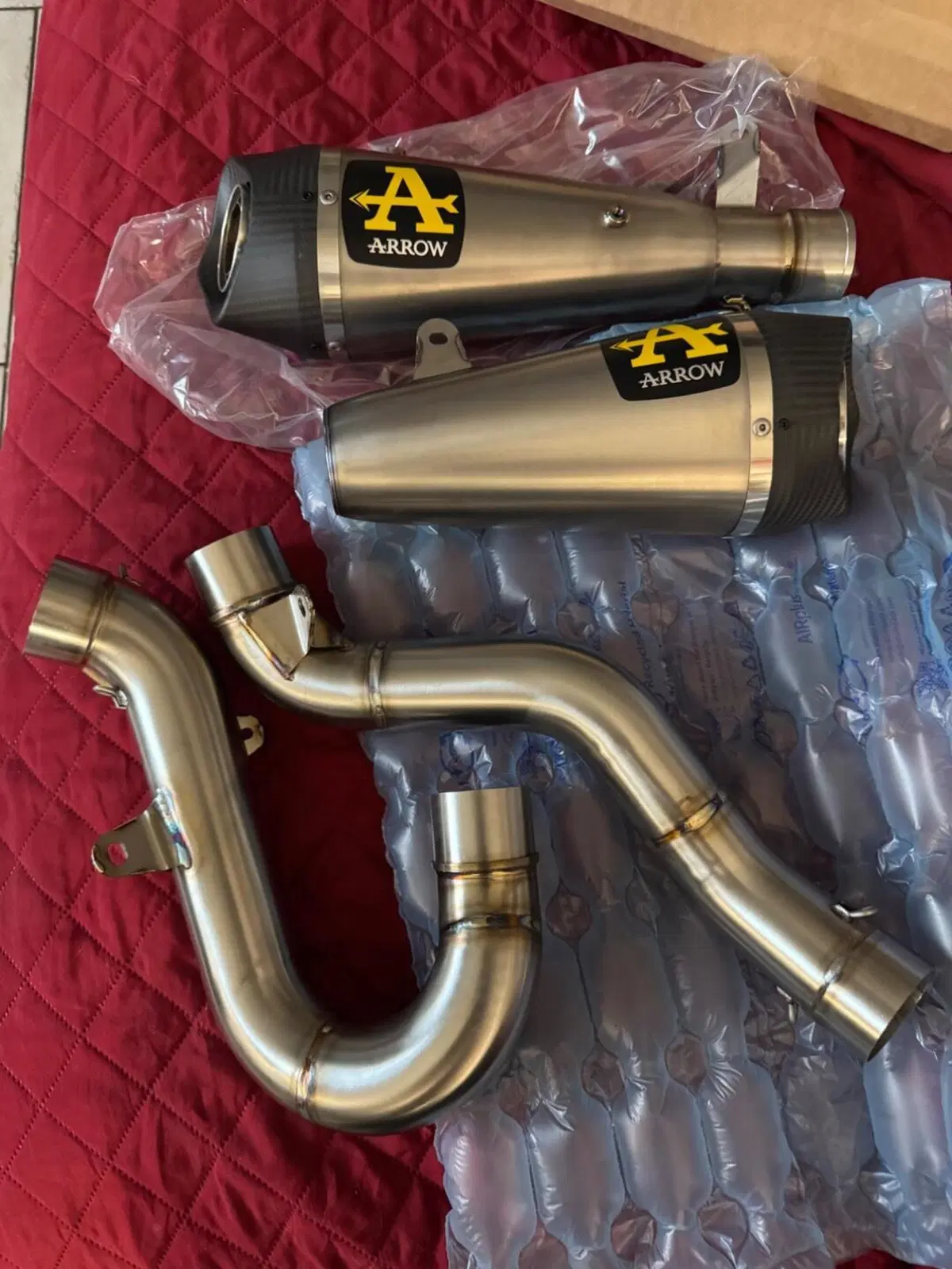 Ducati Streetfighter V4 S (2023 - 24) (4)