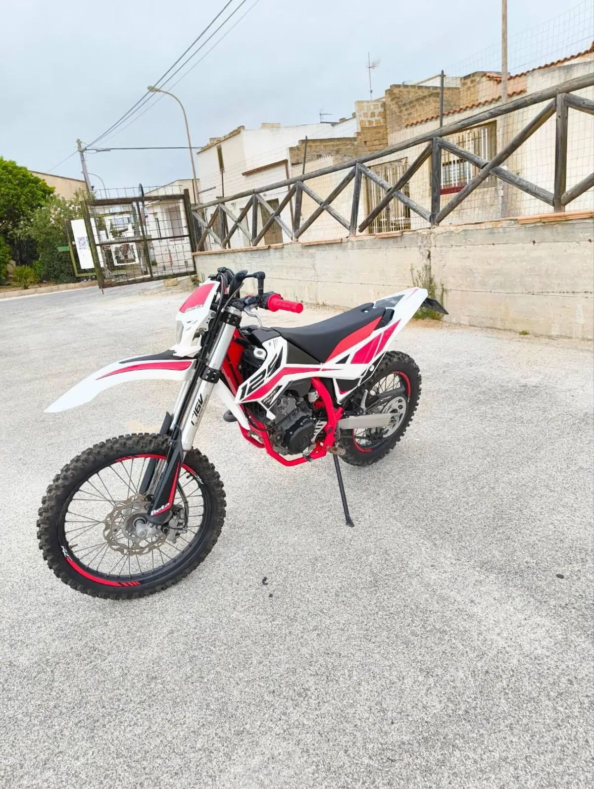 Betamotor RR 125 4T Enduro LC (2018 - 20) (4)