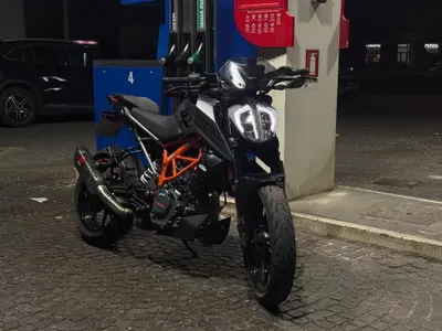 KTM 125 Duke (2021 - 23) usata