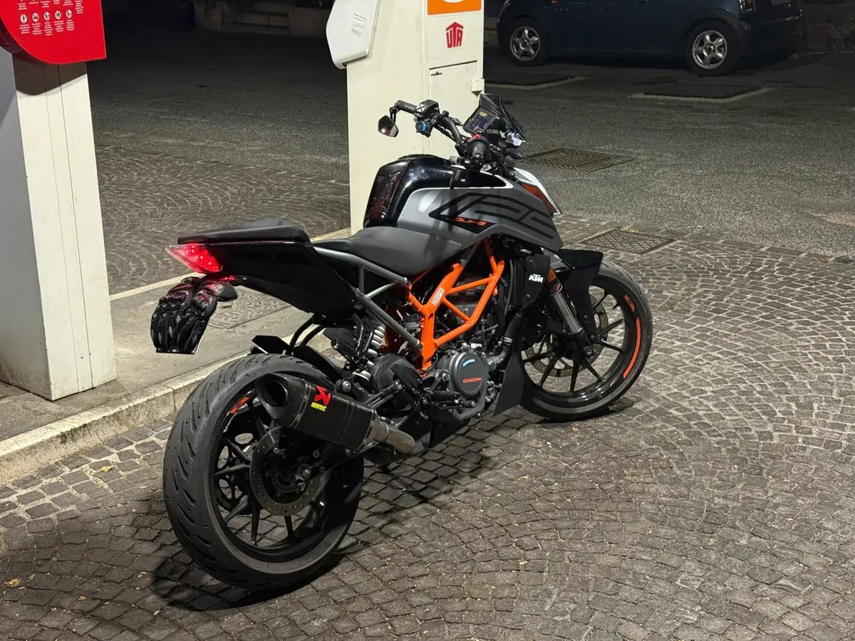 KTM 125 Duke (2021 - 23) (4)