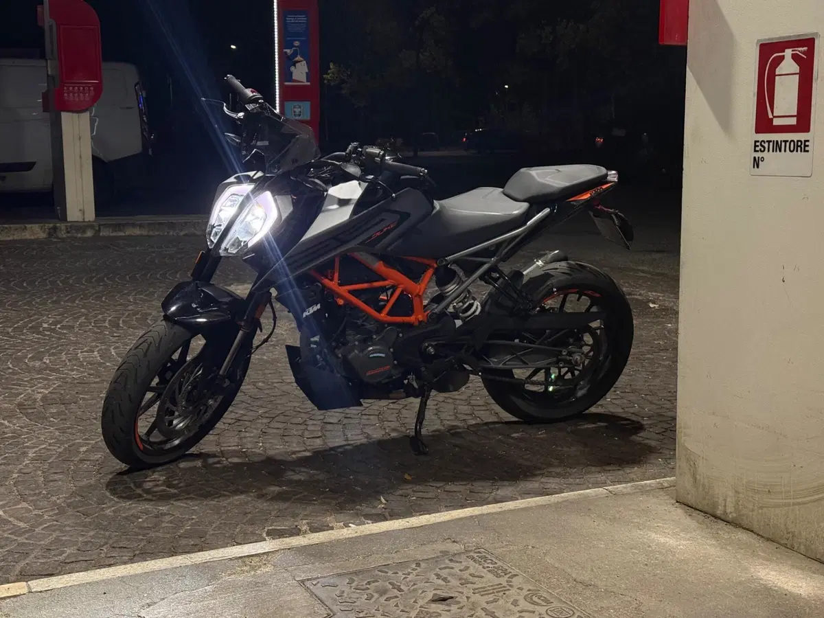 KTM 125 Duke (2021 - 23) (7)