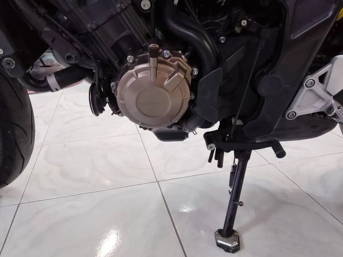 Honda CB 650 R (2019 - 20) (7)