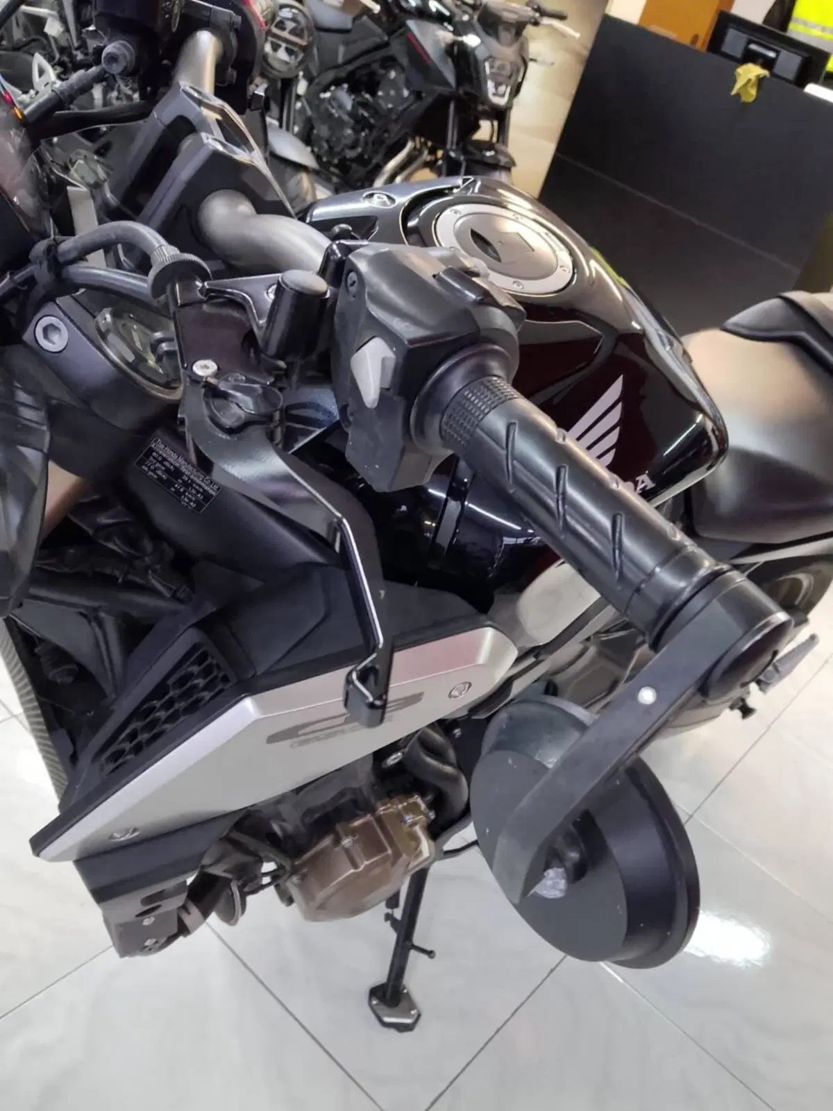 Honda CB 650 R (2019 - 20) (9)