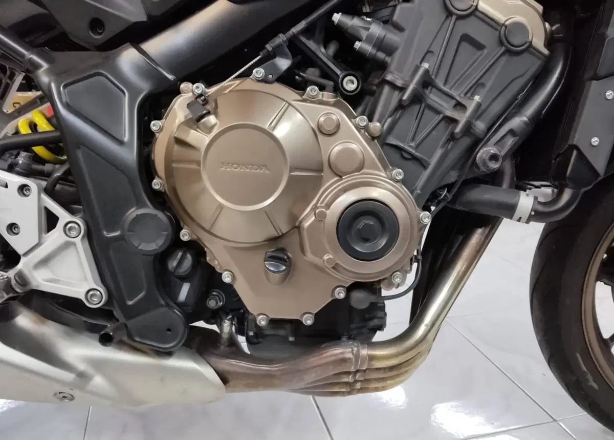 Honda CB 650 R (2019 - 20) (8)