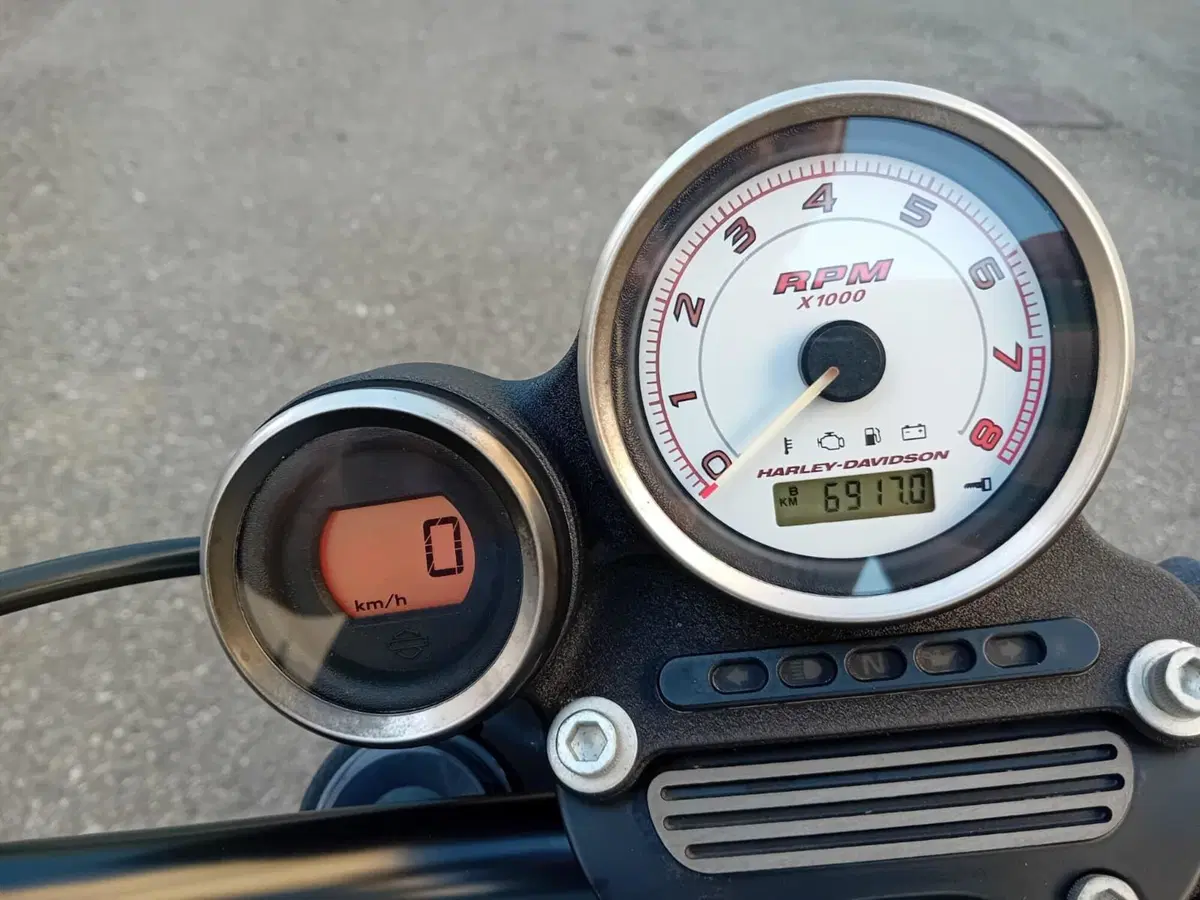 Harley-Davidson 1200 XR X (2010 - 12) (5)