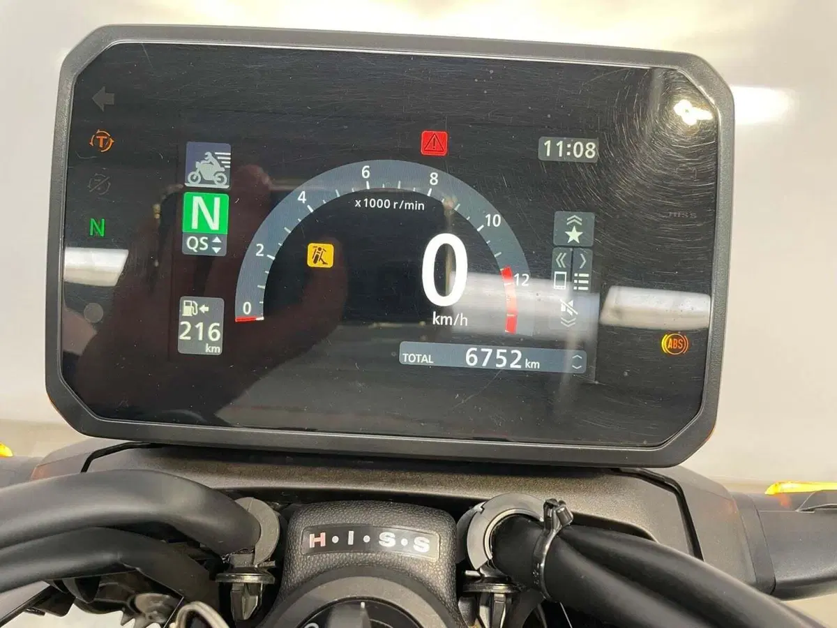 Honda CB 1000 Hornet SP (2025 - 26) (9)
