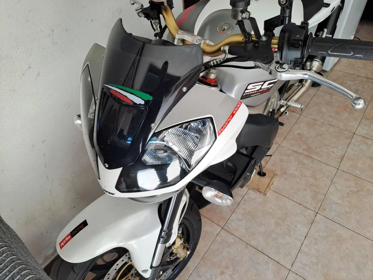 Aprilia Tuono 1000 R (2006 - 10) (3)