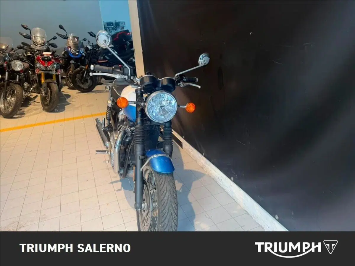 Triumph Bonneville T120 (2021 - 25) (6)