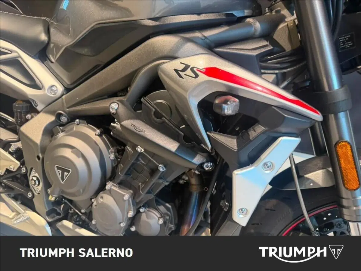 Triumph Street Triple R (2020 - 22) (5)