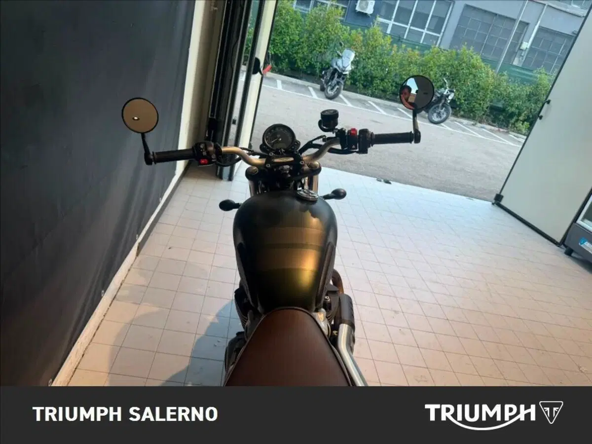 Triumph Street Scrambler 900 (2021 - 22) (4)