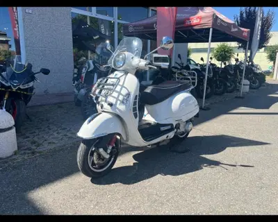 Vespa GTS 300 Super (2008 - 16) usata