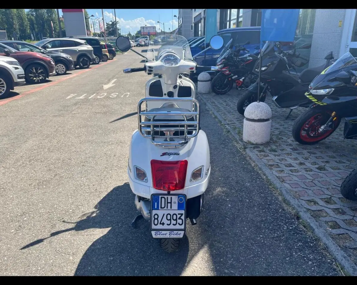 Vespa GTS 300 Super (2008 - 16) (6)