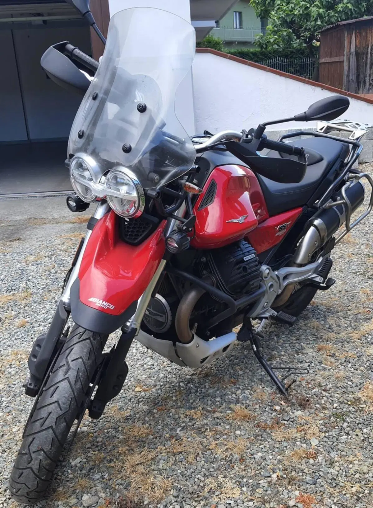Moto Guzzi V85 TT (2019 - 20) (4)