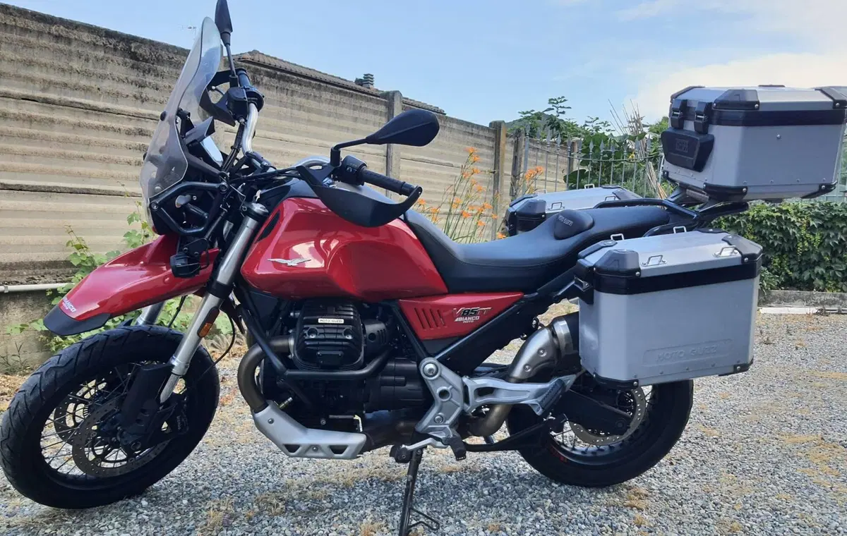 Moto Guzzi V85 TT (2019 - 20) (5)