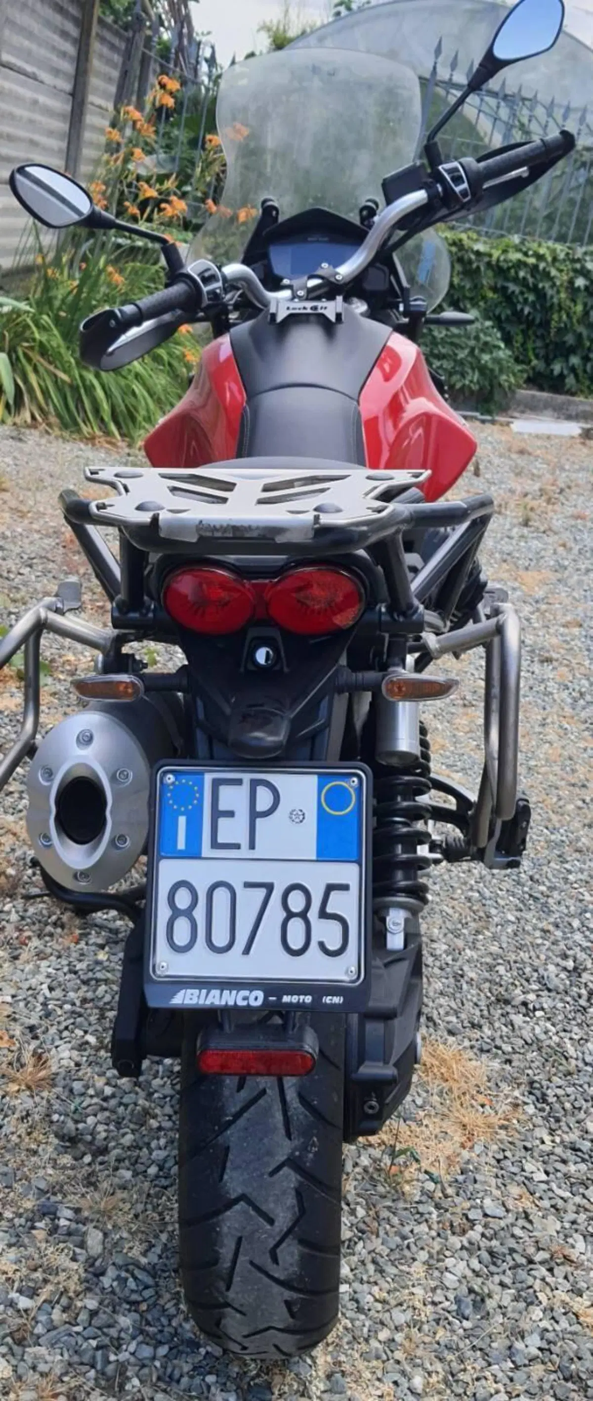 Moto Guzzi V85 TT (2019 - 20) (6)