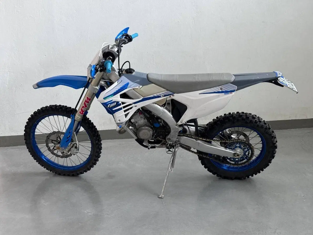 Tm Moto EN 125 Fi 2T (2023) (2)