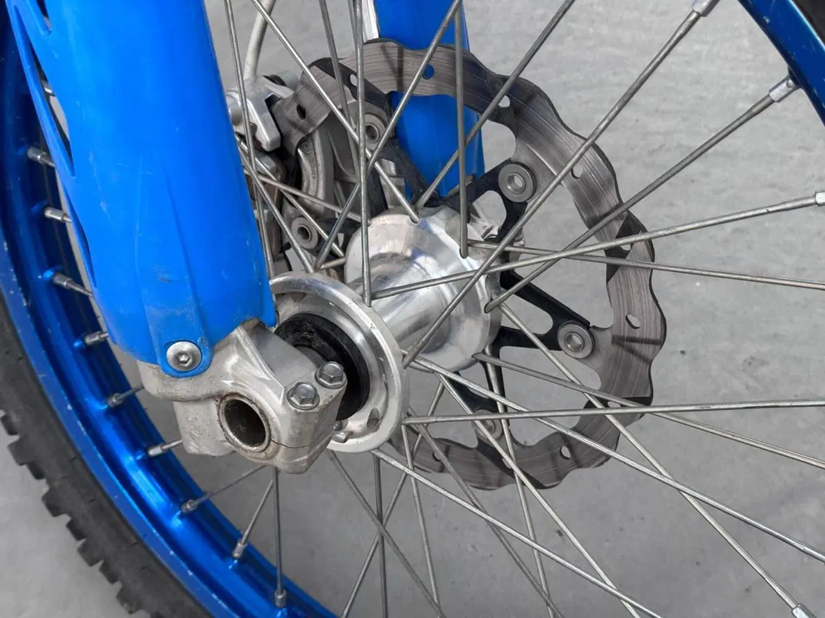 Tm Moto EN 125 Fi 2T (2023) (3)