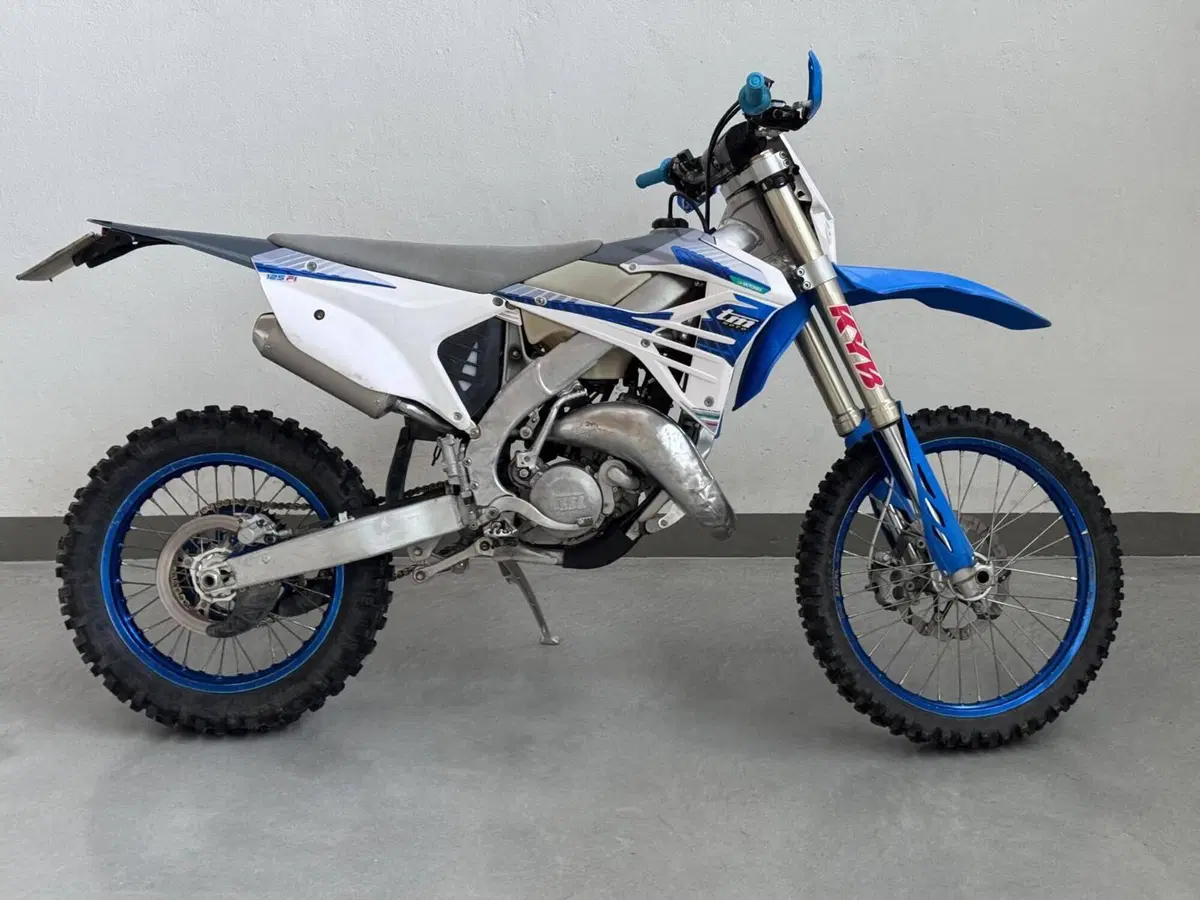 Tm Moto EN 125 Fi 2T (2023) (5)