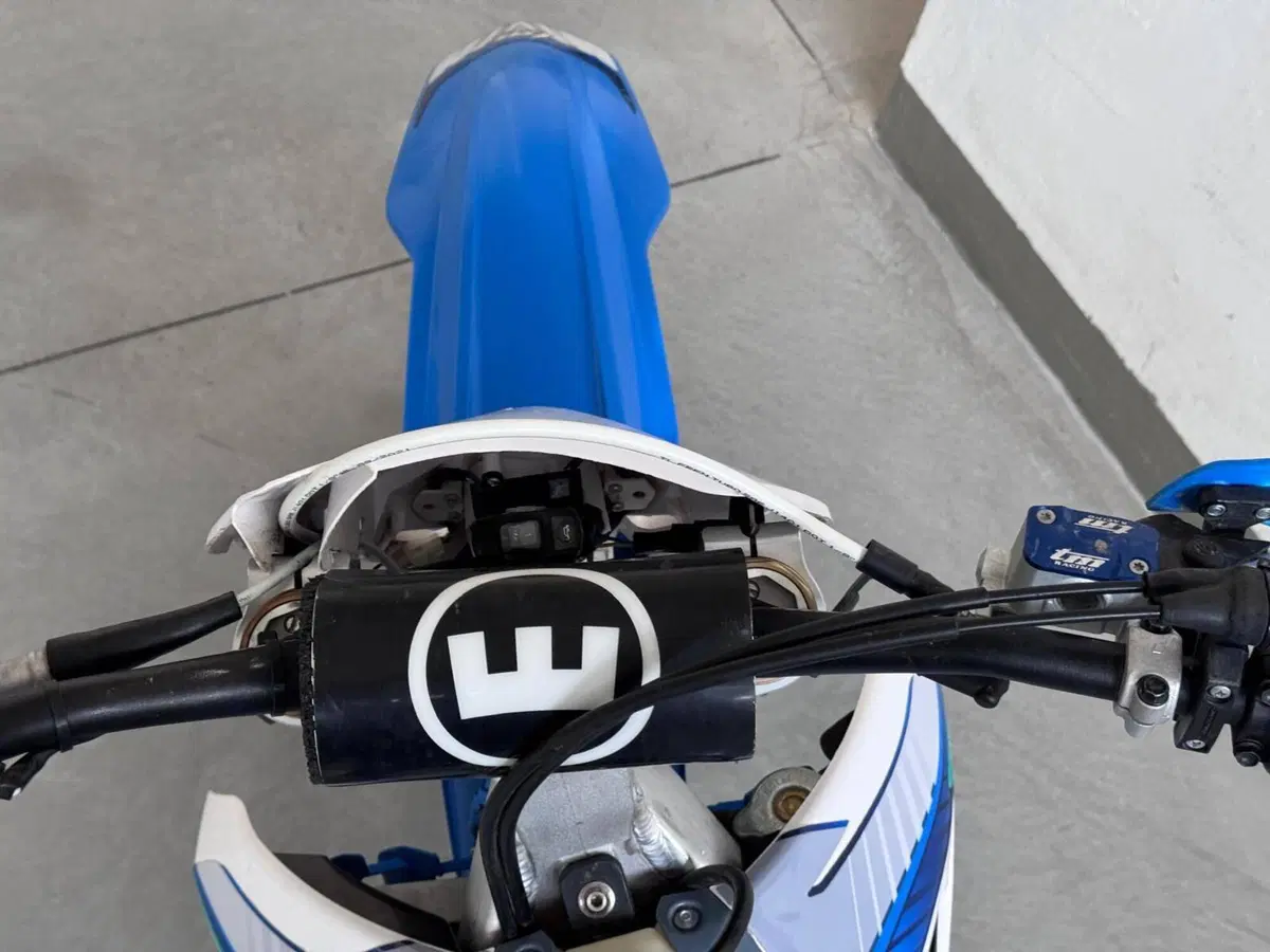 Tm Moto EN 125 Fi 2T (2023) (6)