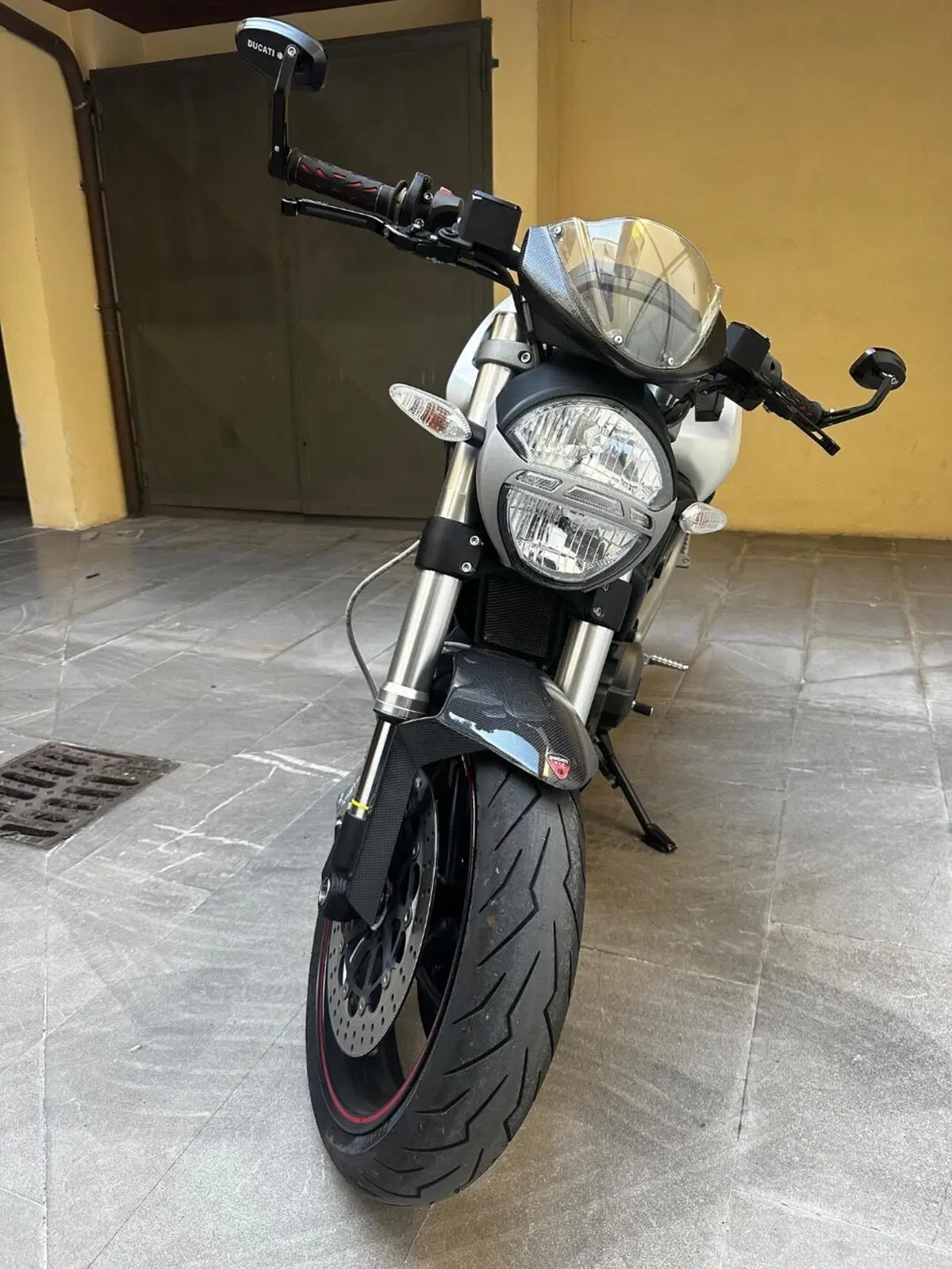 Ducati Monster 696 ABS (2009 - 14) (2)