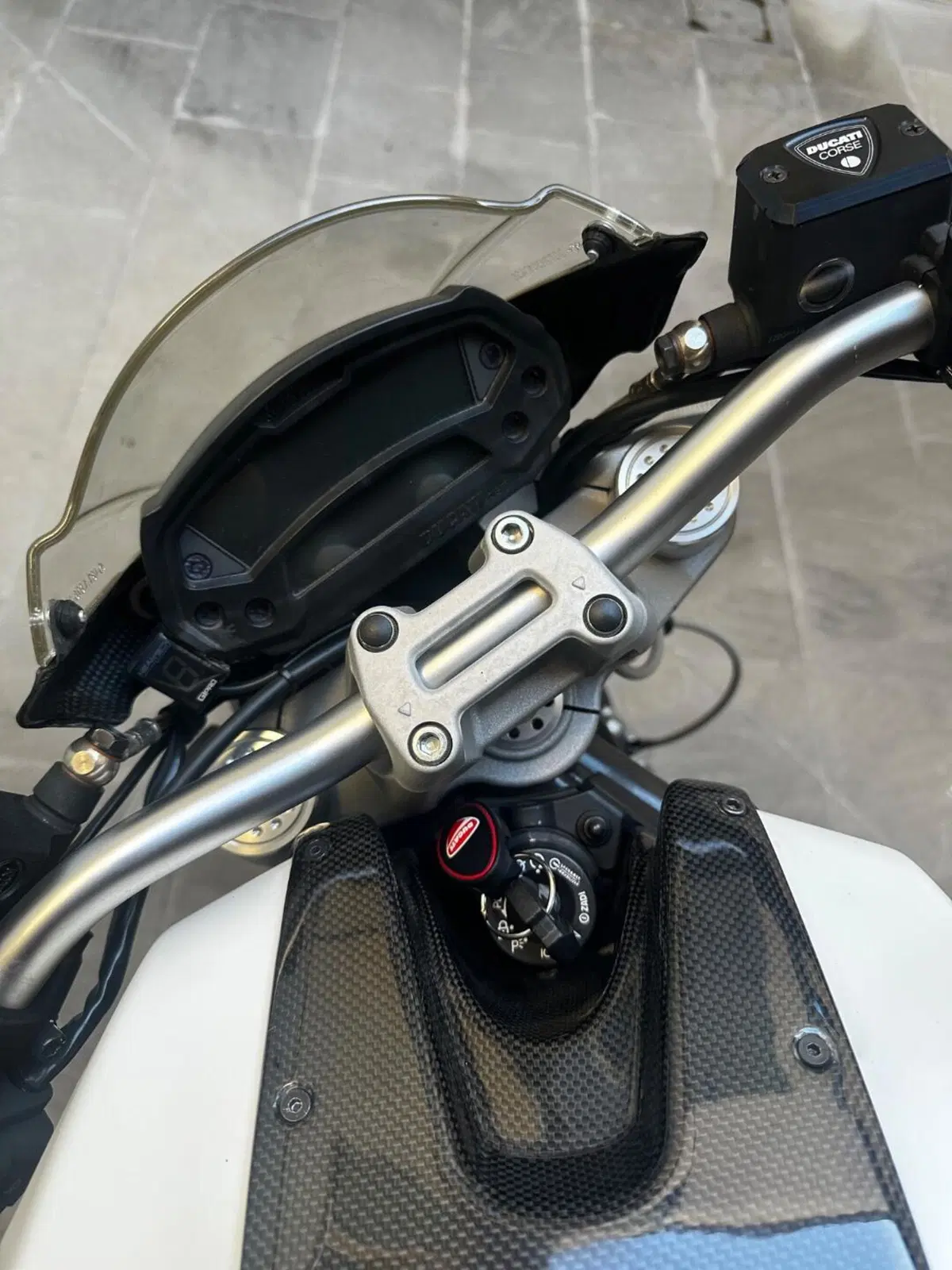 Ducati Monster 696 ABS (2009 - 14) (7)
