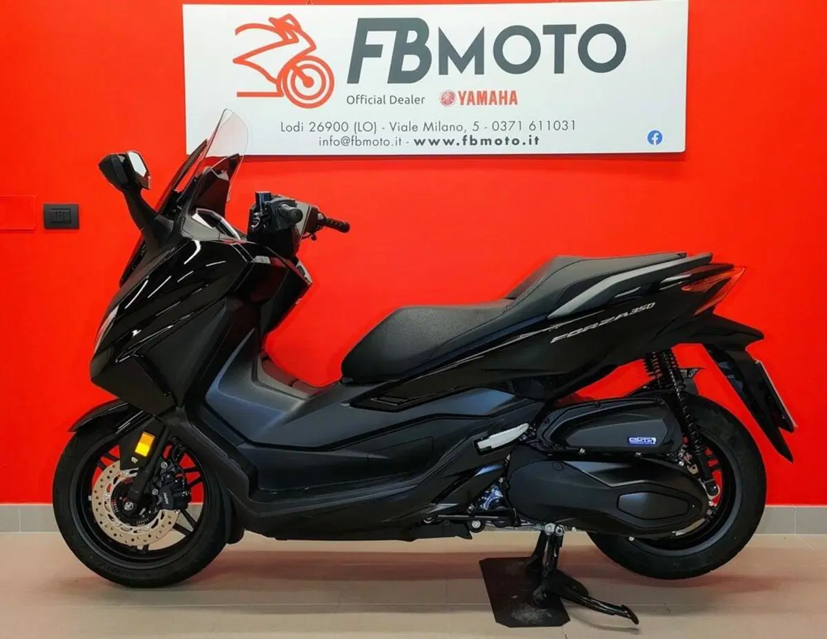 Honda Forza 350 (2025 - 26) (4)