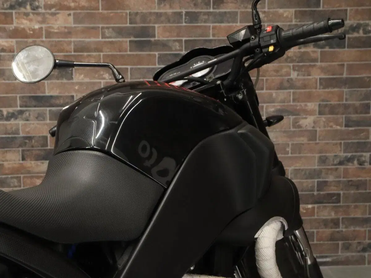 Buell Lightning CityX XB9 SX (2005 - 09) (10)
