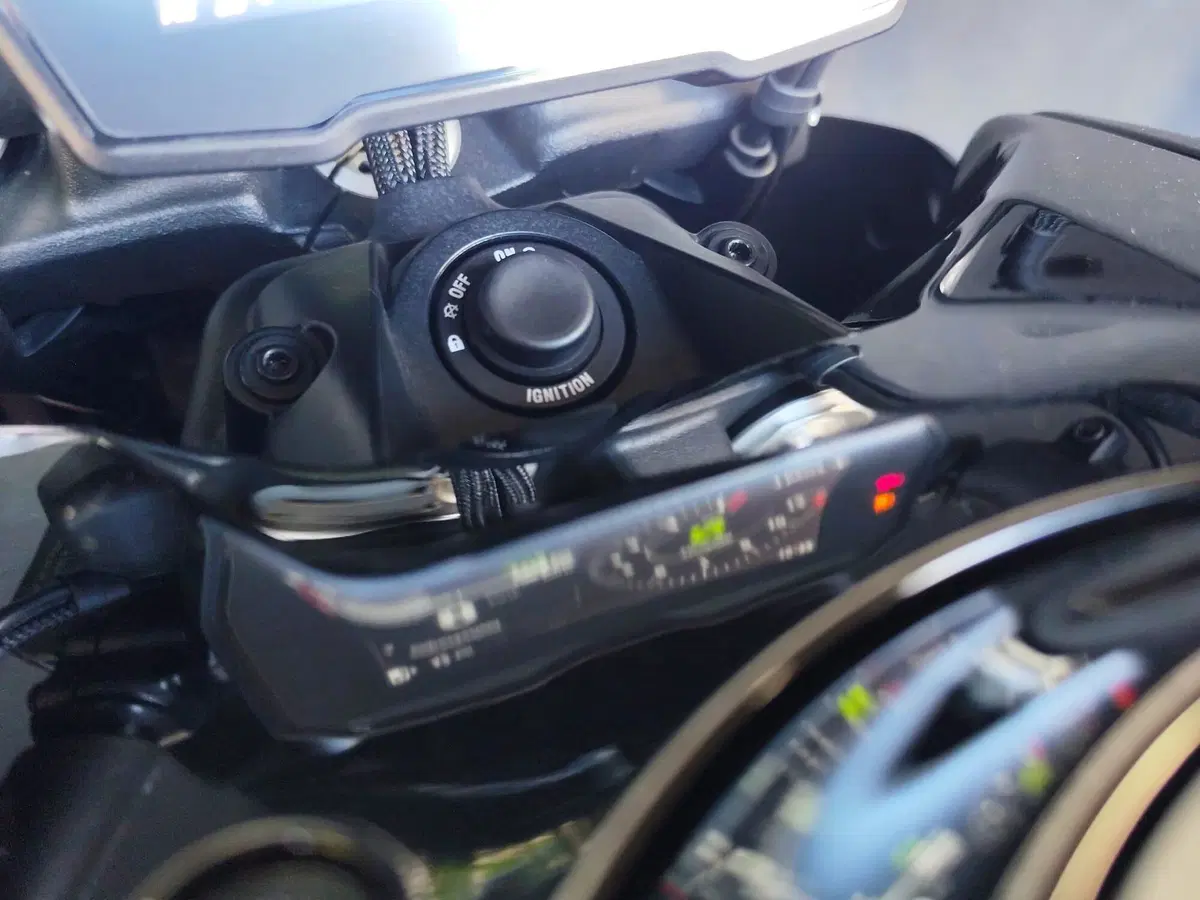 Ducati Diavel V4 (2023 - 26) (20)