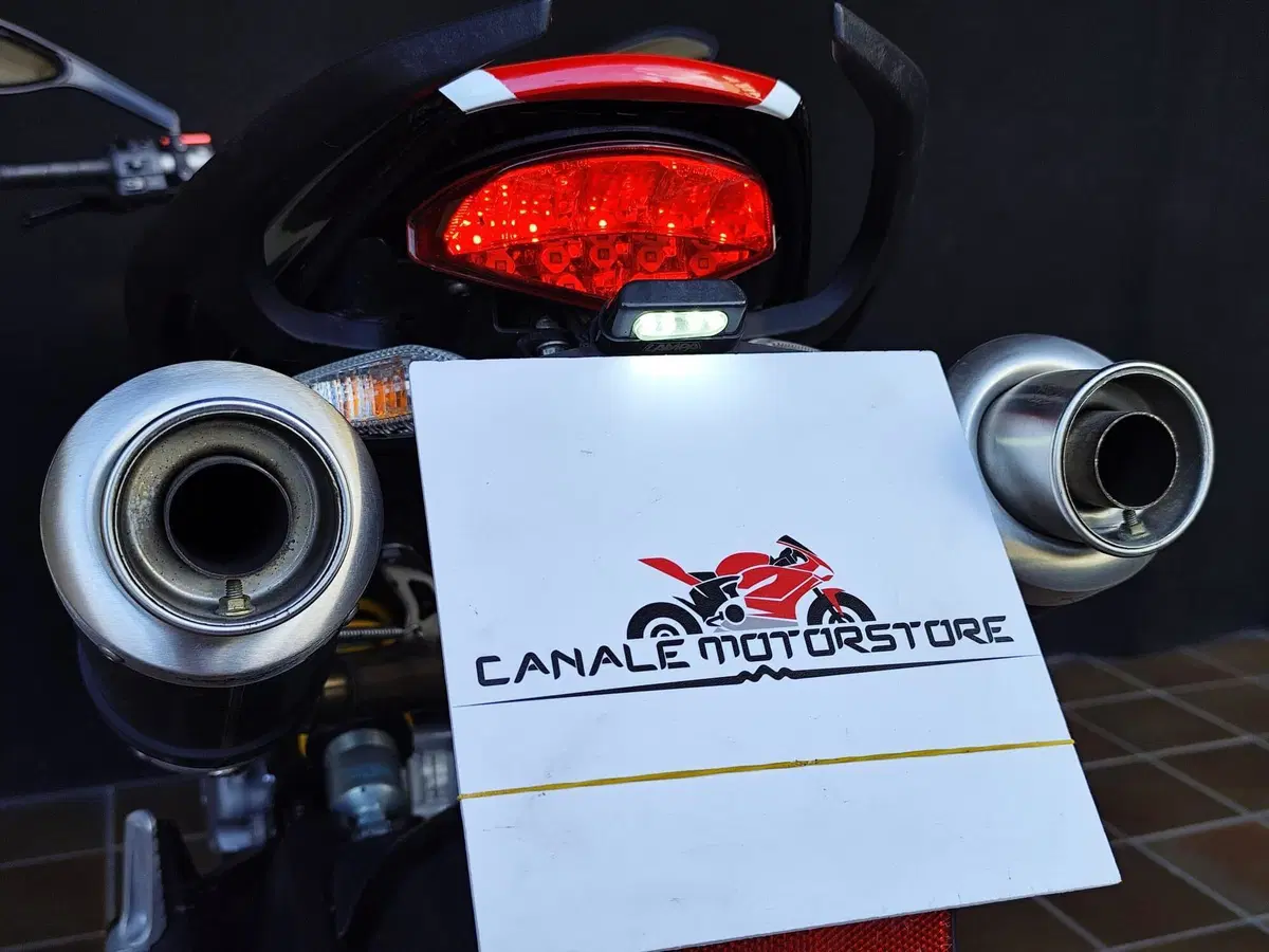 Ducati Monster 796 (2010 - 13) (12)
