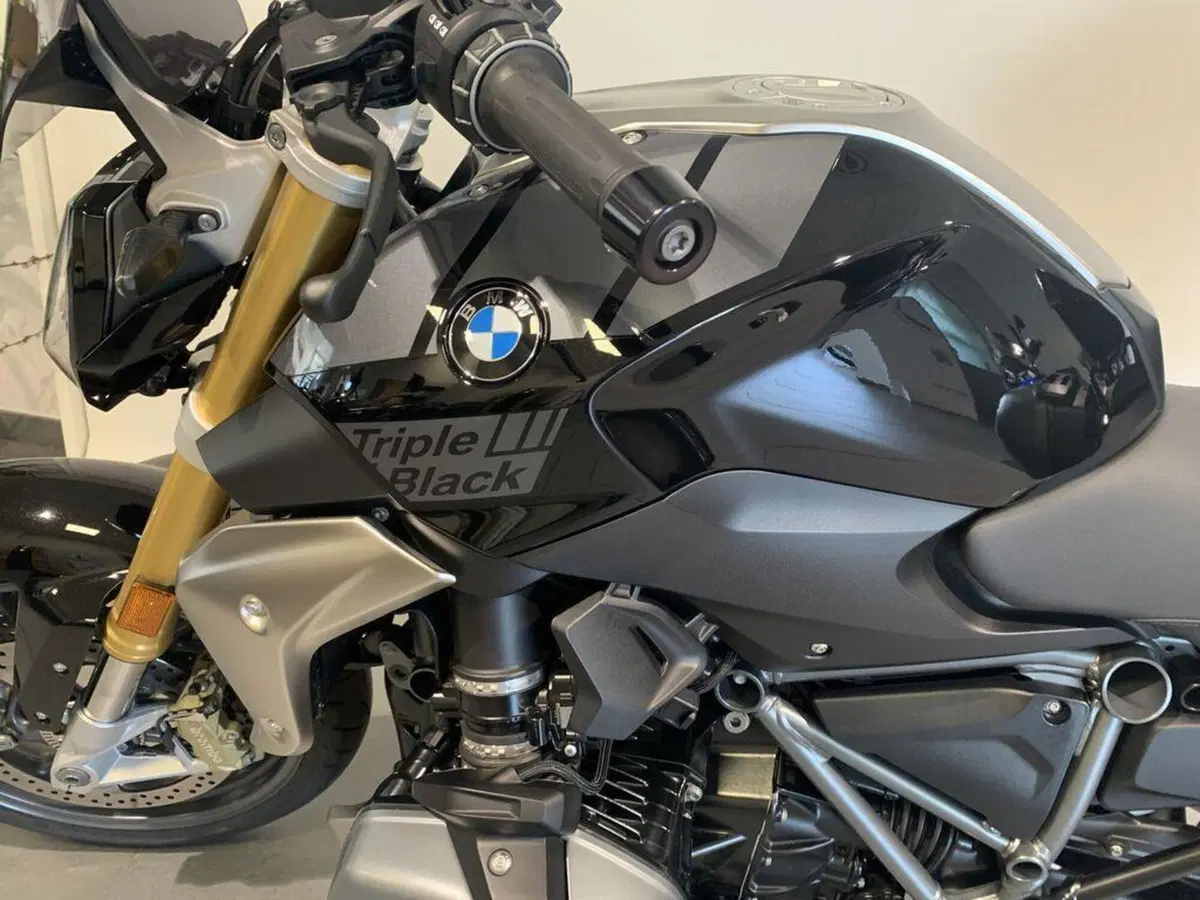 Bmw R 1250 R (2021 - 25) (5)