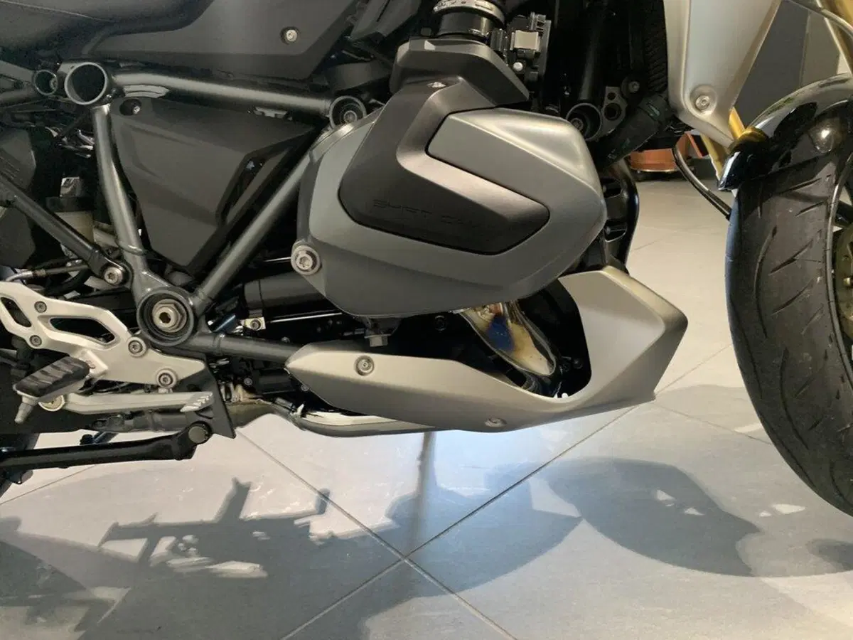Bmw R 1250 R (2021 - 25) (15)