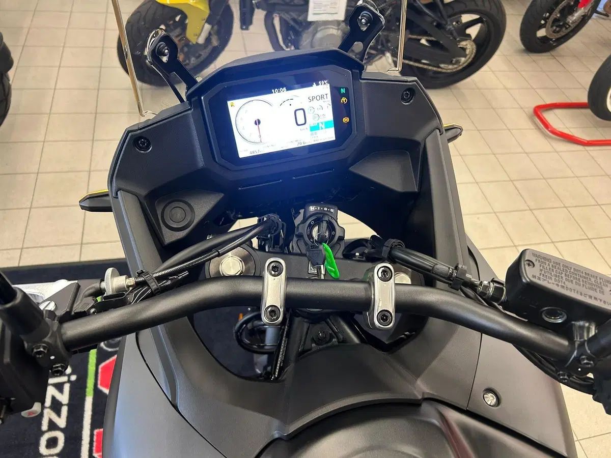 Honda Transalp XL750 (2023 - 24) (6)