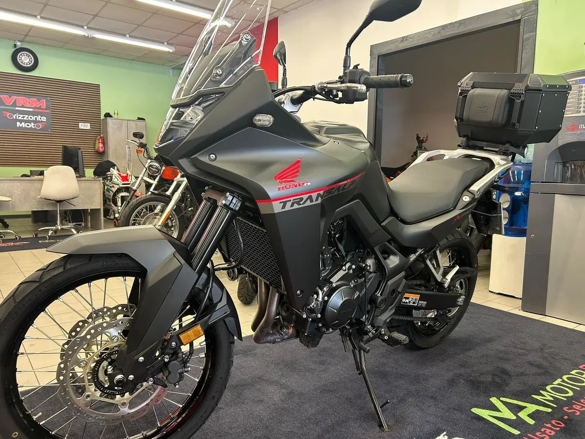 Honda Transalp XL750 (2023 - 24) (11)