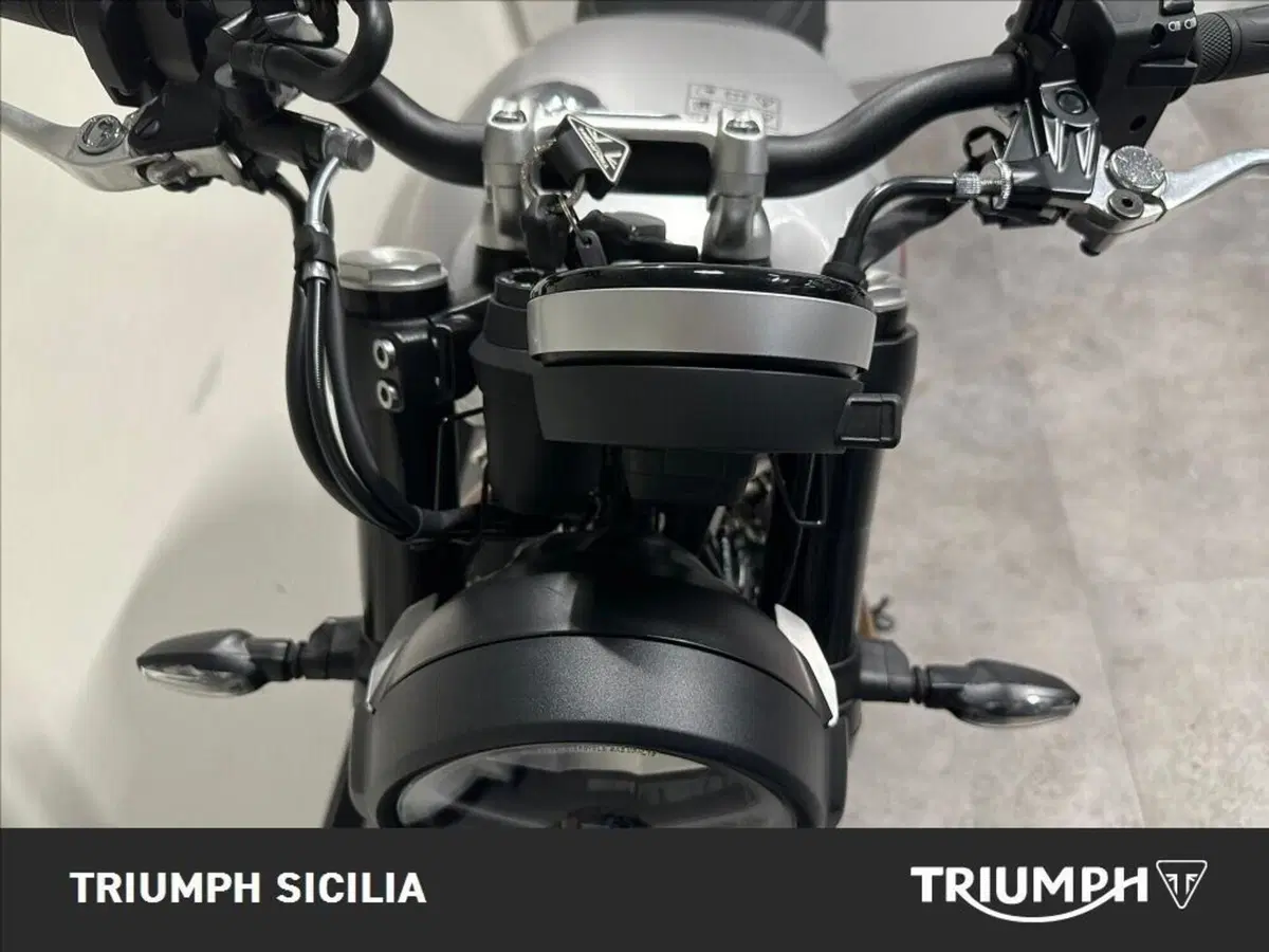 Triumph Speed Twin 900 (2025 - 26) (15)