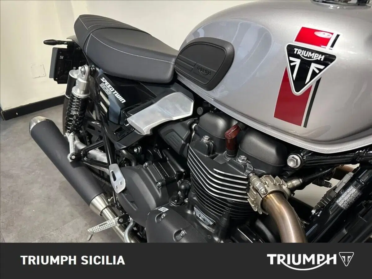 Triumph Speed Twin 900 (2025 - 26) (9)