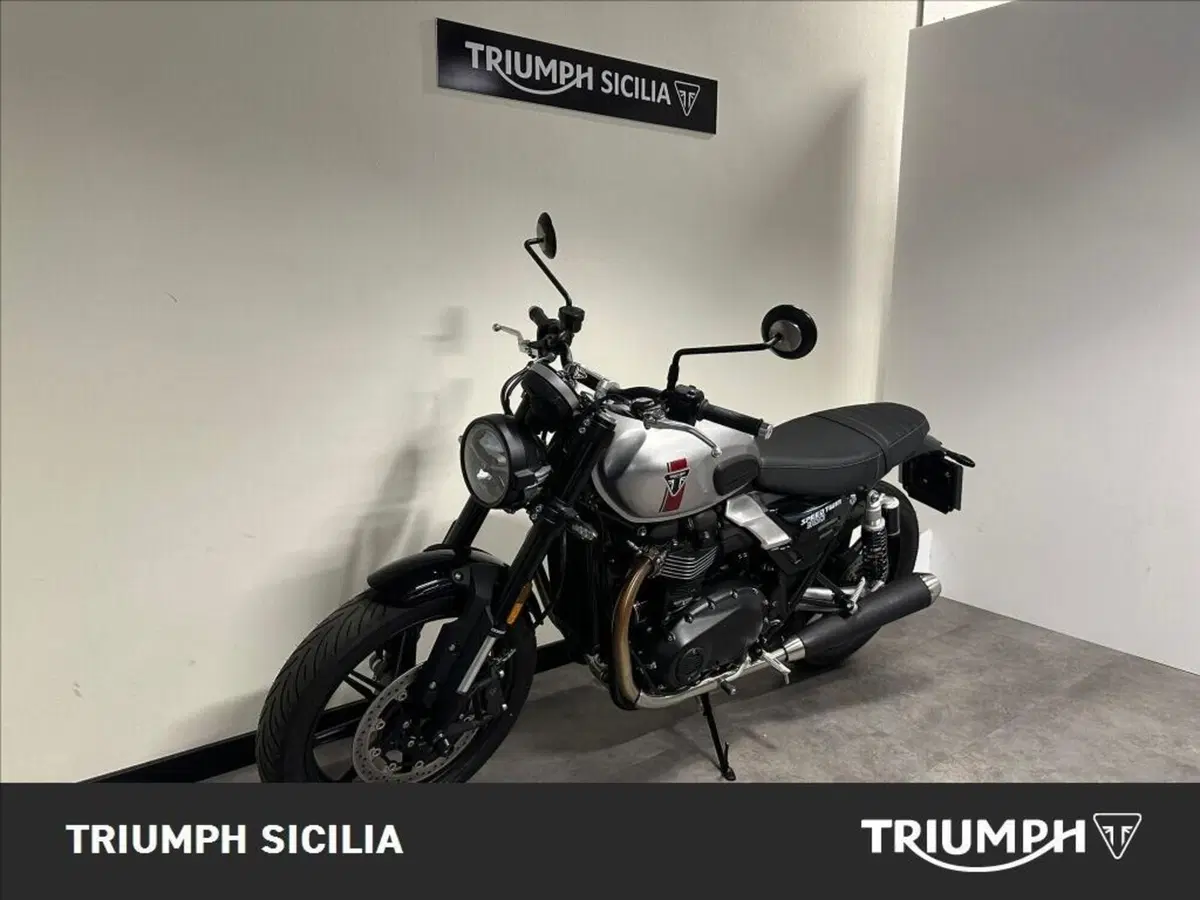 Triumph Speed Twin 900 (2025 - 26) (6)