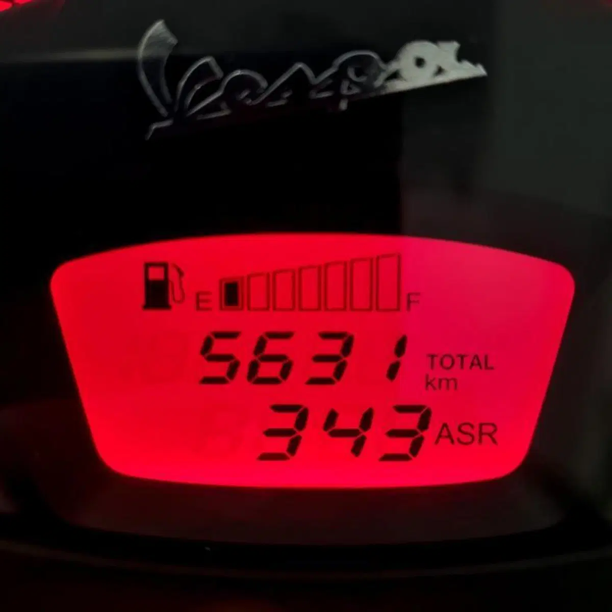 Vespa GTS 300 Hpe (2019) (5)