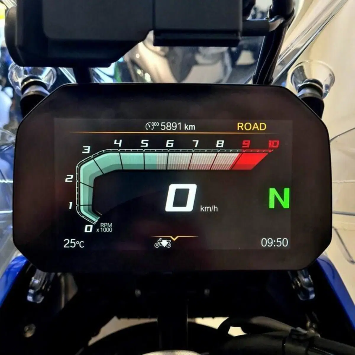 Bmw R 1300 GS Adventure Trophy (2025 - 26) (5)