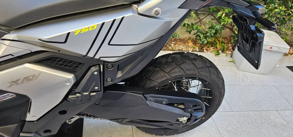 Honda X-ADV 750 DCT (2021 - 24) (4)