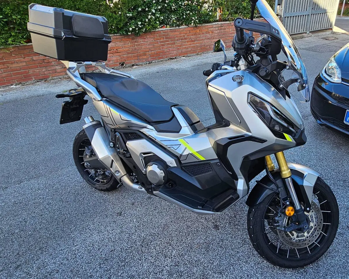 Honda X-ADV 750 DCT (2021 - 24) (8)