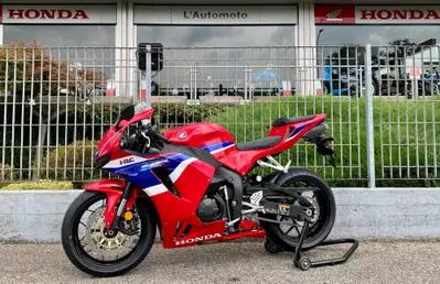 Honda CBR 600 RR (2024 - 26) nuova