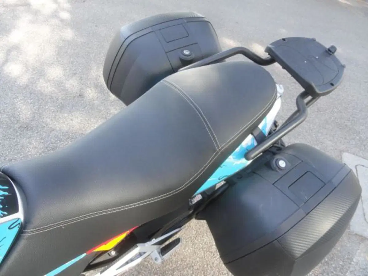 CFMOTO 650MT (2021 - 24) (13)