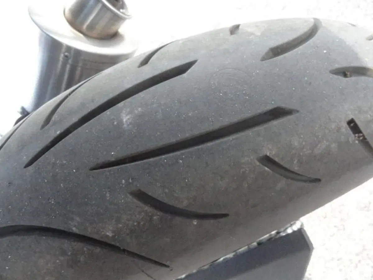 CFMOTO 650MT (2021 - 24) (12)